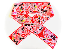 Load image into Gallery viewer, Love Scarf