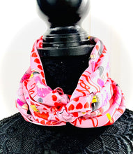 Load image into Gallery viewer, Love Scarf
