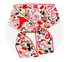 Load image into Gallery viewer, Love Scarf