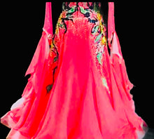 Cargar imagen en el visor de la galería, “NEW” FLOWER HAND PAINTED BALLROOM DRESS
